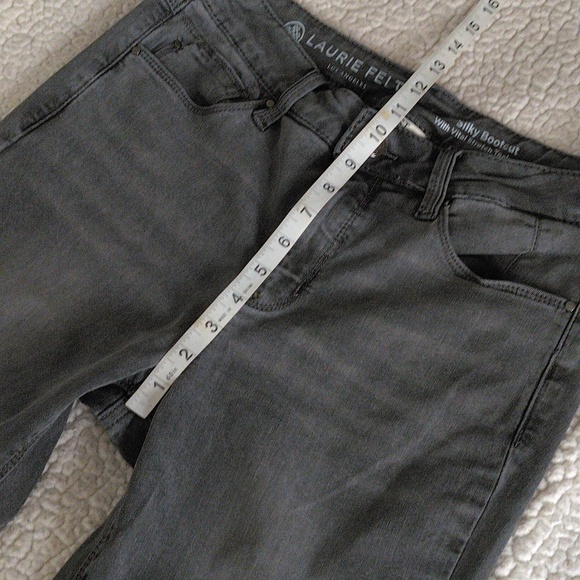 Laurie Felt ST(Small Tall)Grey Silky Bootcut Jeans - Picture 11 of 15